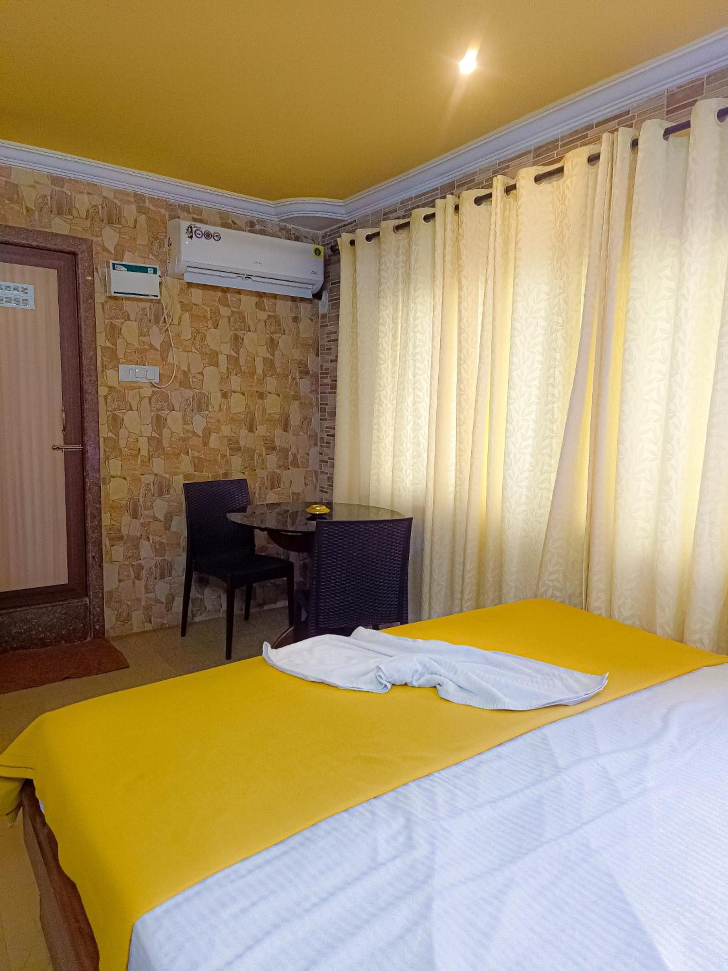 Shradha Luxury Room 칼랑굿 외부 사진